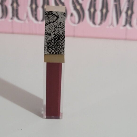 NINE Mally Liquid Lipsticks Lip Shines Gloss Stains Qty of 9 - Picture 2 of 8